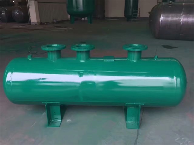 1679991473376569.jpeg 黄石黄石黄石蒸汽分气缸1.jpeg